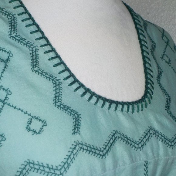 ZARA MS SIZE SMALL LIGHT GREEN / TEAL EMBROIDERED BELTED WAIST CAFTAN DRESS - Picture 10 of 13